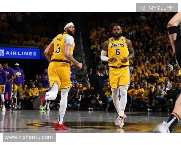 西部决赛首战湖人与掘金激烈对决谁将抢占先机争夺总决赛资格